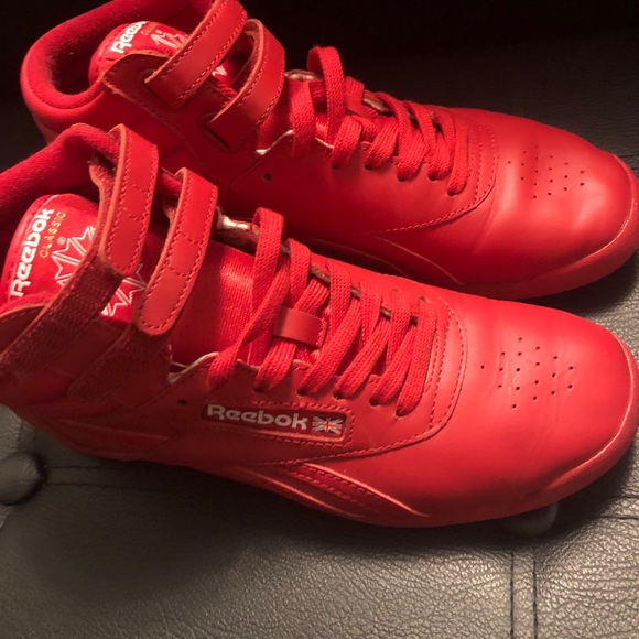 red reebok sneakers womens